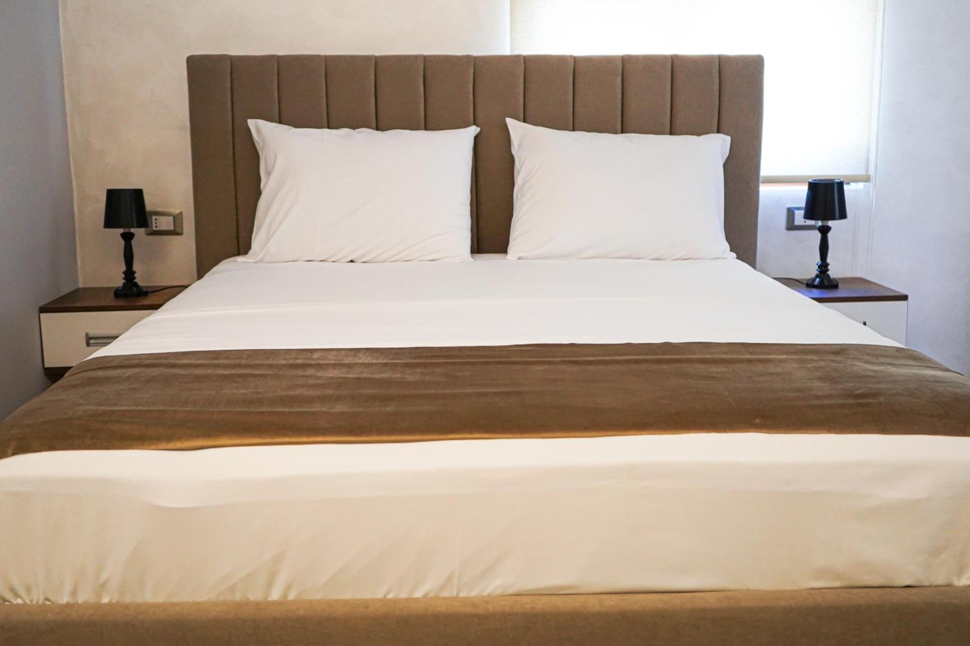 Delmar Apartments 格勒姆 外观 照片